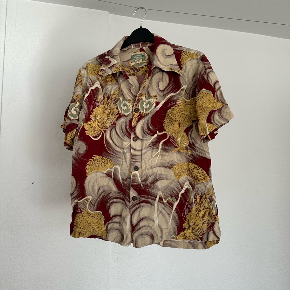 Vintage Dragon Makapuu Hawaiian Shirt with Red Gold Button Down Design Rare - Picture 3 of 8